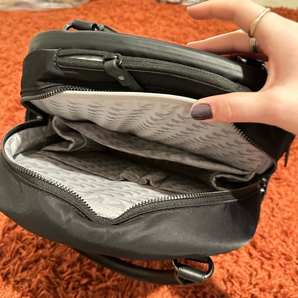 Lo & Sons Backpack - Picture 6 of 8